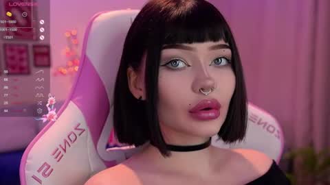 Snapshot of babyroxynill chatting on 06.23.26 Nika online show from 06.23.26