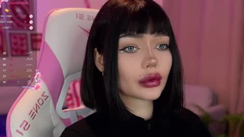 Snapshot of babyroxynill chatting on 07.28.26 Nika online show from 07.28.26