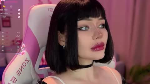 Snapshot of babyroxynill chatting on 07.29.26 Nika online show from 07.29.26