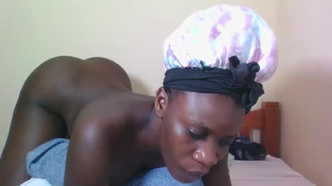 PRISCILLAH online show from 11.22.25