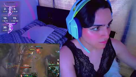 babysofix_ online show from 01.29.25