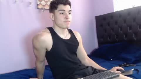 Snapshot of babytwunkz chatting on 10.17.25 Hey Im Zayn good to see u here online show from 10.17.25