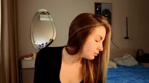 Snapshot of babyy_doll chatting on 11.11.25 JOIN FAN CLUB TO GET MY CONTENT FOR FREE online show from 11.11.25