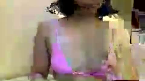 Snapshot of babyyolly chatting on 06.25.26 babyyolly online show from 06.25.26