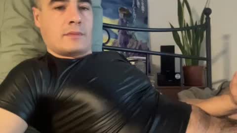 Snapshot of bach77 chatting on 01.04.25 bach online show from 01.04.25