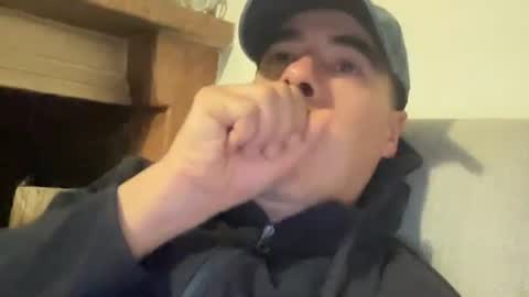 Snapshot of bach77 chatting on 01.21.25 bach online show from 01.21.25