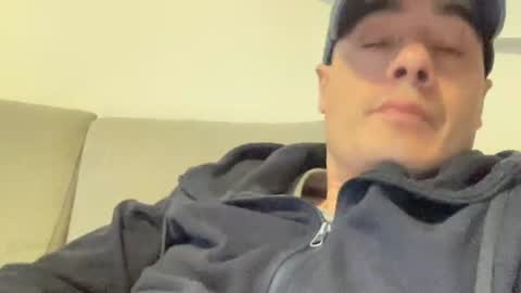 Snapshot of bach77 chatting on 02.24.25 bach online show from 02.24.25