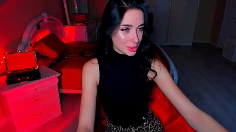 Snapshot of bad_desire chatting on 12.10.24 Miss Desire...do you remember online show from 12.10.24