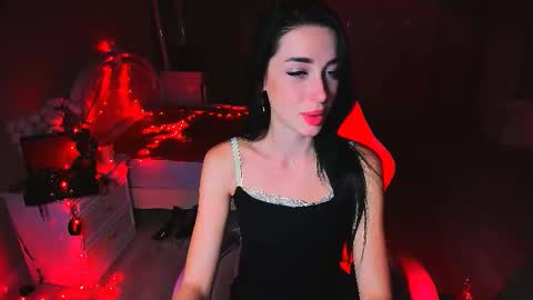 Snapshot of bad_desire chatting on 10.03.25 Miss Desire...do you remember online show from 10.03.25