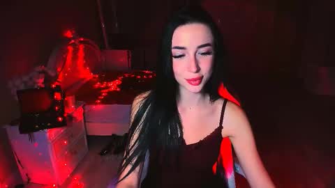 Snapshot of bad_desire chatting on 10.04.25 Miss Desire...do you remember online show from 10.04.25