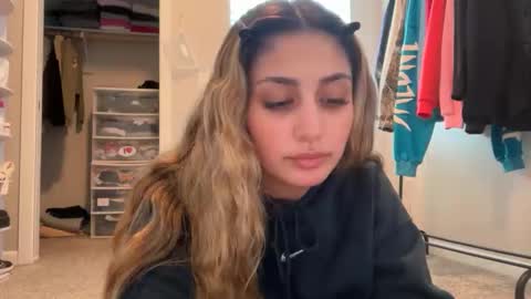 badbihdani18 online show from 05.19.26