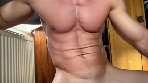 Snapshot of badboy951337 chatting on 11.05.25 Badboy95 online show from 11.05.25