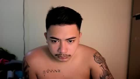 Snapshot of badboy_hanns chatting on 10.16.25 HANNS online show from 10.16.25