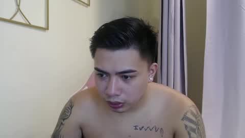 Snapshot of badboy_hanns chatting on 10.25.25 HANNS online show from 10.25.25