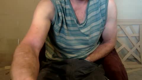 Snapshot of baddadatwork chatting on 11.17.25 baddadatwork online show from 11.17.25