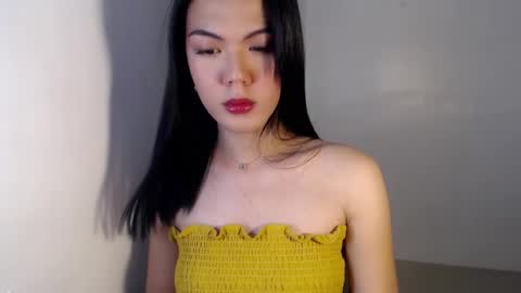 Hello  im your lovely Cheska online show from 01.14.25