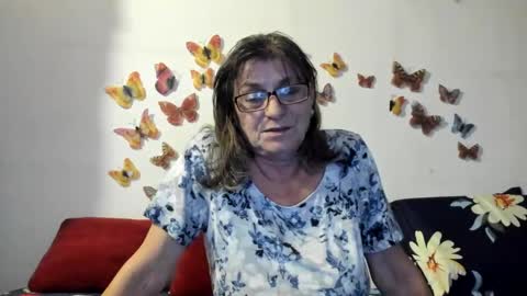 Snapshot of badgg chatting on 01.09.25 Gina online show from 01.09.25