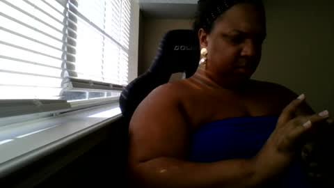 Snapshot of badgirl__brittany chatting on 11.21.25 Badgirlbritt your favorite girl online show from 11.21.25