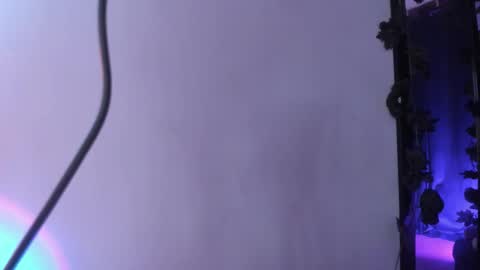        Please help me to reach 100 thumbs up online show from 10.03.25