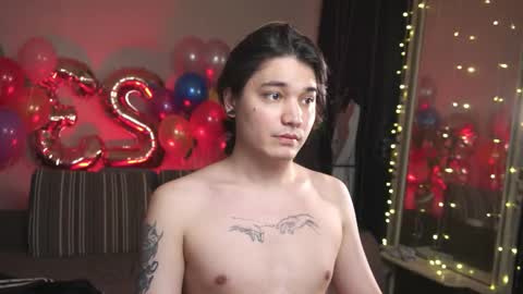 Snapshot of badtwinkboys chatting on 03.08.26 badtwinkboys online show from 03.08.26