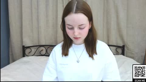 Snapshot of bae_cake_ chatting on 01.26.25 Alice online show from 01.26.25