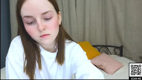 Snapshot of bae_cake_ chatting on 01.31.25 Alice online show from 01.31.25