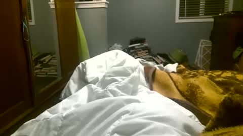 Snapshot of bagalan chatting on 12.29.24 Carlos online show from 12.29.24