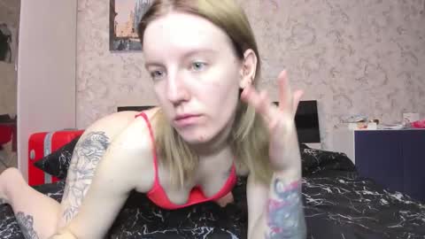 holly online show from 10.19.25