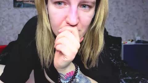 holly online show from 11.25.25