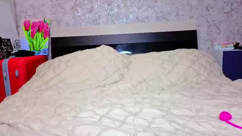 holly online show from 03.12.26