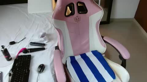 sandra online show from 04.16.26