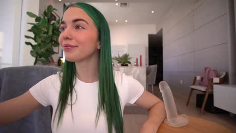 Snapshot of bailey_eilish chatting on 01.25.25 Bailey online show from 01.25.25