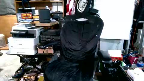 Snapshot of balddickstroking chatting on 11.14.25 balddickstroking online show from 11.14.25