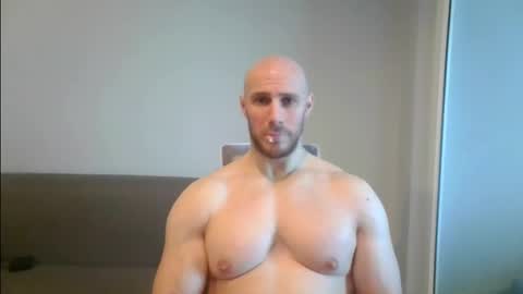 Snapshot of baldyboyy chatting on 01.19.25 baldyboyy online show from 01.19.25
