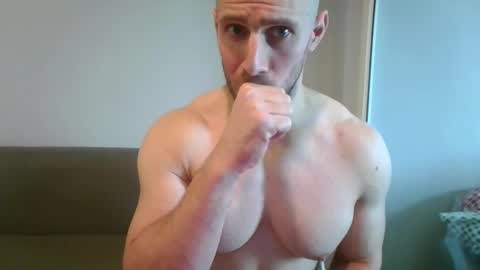 Snapshot of baldyboyy chatting on 02.27.25 baldyboyy online show from 02.27.25