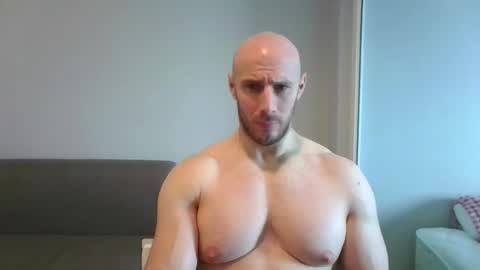 Snapshot of baldyboyy chatting on 03.06.25 baldyboyy online show from 03.06.25
