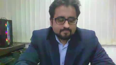 Ballbusting Slave online show from 12.04.24