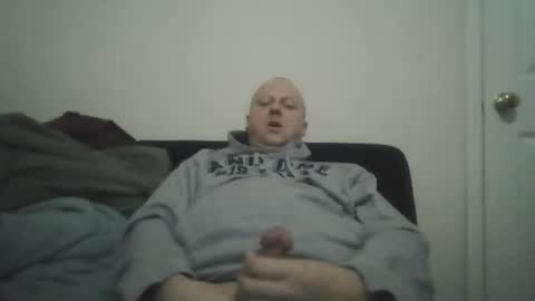 Snapshot of ballzrockwell chatting on 04.25.26 ballzrockwell online show from 04.25.26