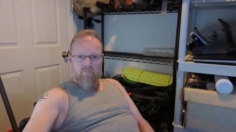 Snapshot of baltomoron69 chatting on 11.10.25 baltomoron69 online show from 11.10.25