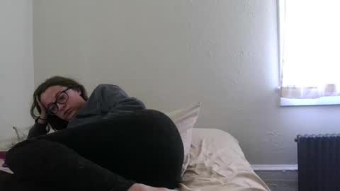 Snapshot of bambiboo8113 chatting on 10.01.25 bambiboo8113 online show from 10.01.25