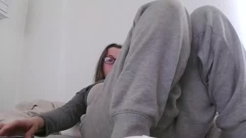 Snapshot of bambiboo8113 chatting on 11.12.25 bambiboo8113 online show from 11.12.25