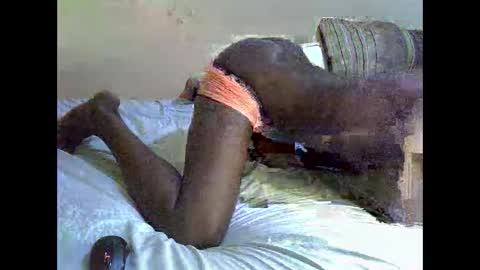 Snapshot of bampeboyzz chatting on 12.02.25 black is beauty online show from 12.02.25