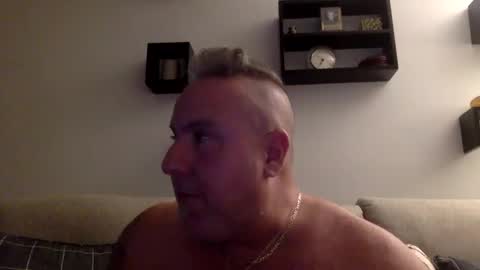 Snapshot of banana5289 chatting on 09.29.25 banana5289 online show from 09.29.25