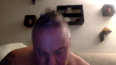 Snapshot of banana5289 chatting on 10.11.25 banana5289 online show from 10.11.25