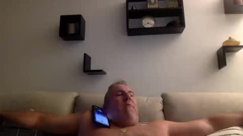 Snapshot of banana5289 chatting on 10.14.25 banana5289 online show from 10.14.25