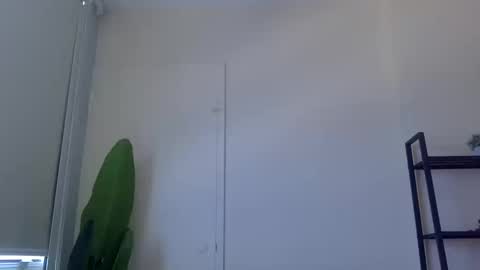 Snapshot of banana5289 chatting on 10.16.25 banana5289 online show from 10.16.25