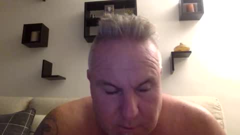 Snapshot of banana5289 chatting on 10.23.25 banana5289 online show from 10.23.25