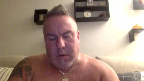 Snapshot of banana5289 chatting on 11.02.25 banana5289 online show from 11.02.25