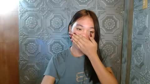 Snapshot of baninay810654 chatting on 10.11.25 baninay810654 online show from 10.11.25