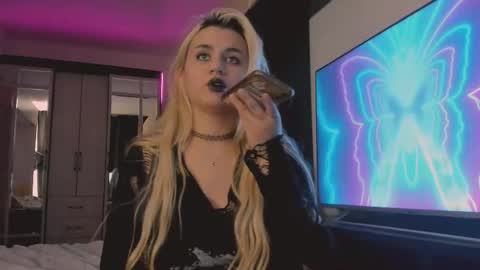 barbarasiren online show from 09.24.25